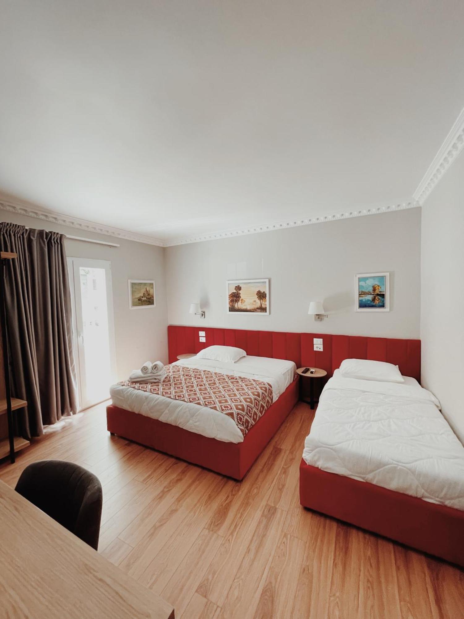 Ruby Palace Влёра Экстерьер фото
